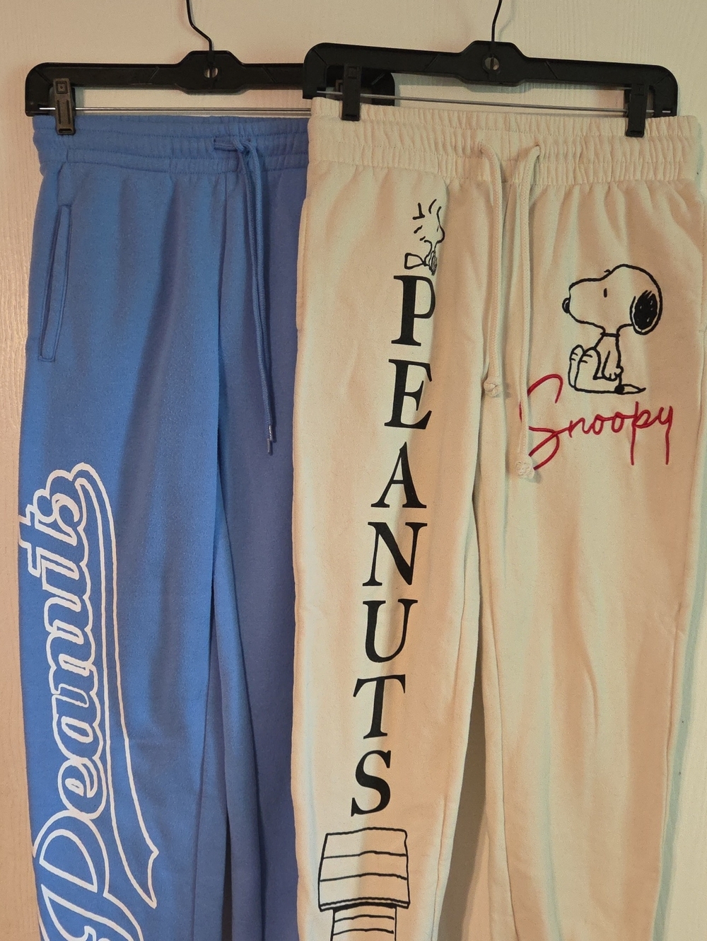 Peanuts Junior Sweatpants in Cream & Blue with Snoopy Graphic